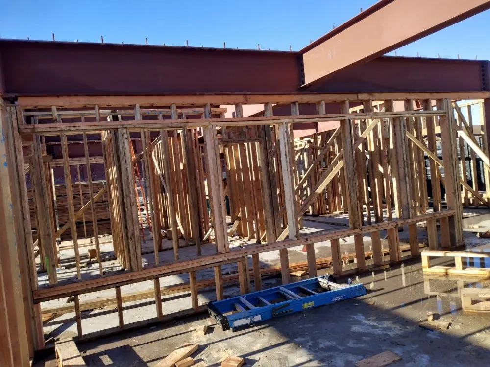 Professional yard maintenance in Sacramento, CA by Los primos Landscaping