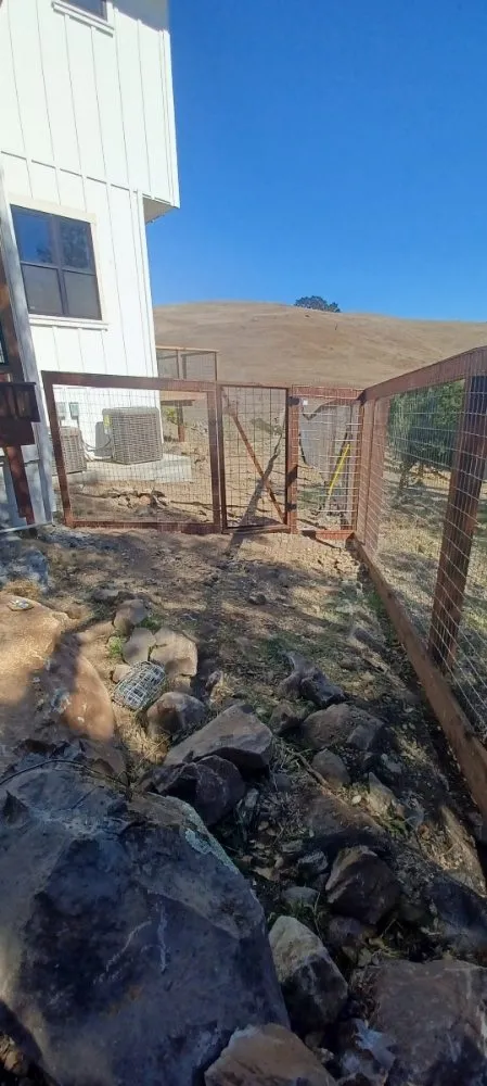 Top-rated garden landscaping for year-round maintenance in Santa Rosa, CA by Los Primos Landscaping