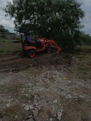 Los Ranchitos Dirt Spread