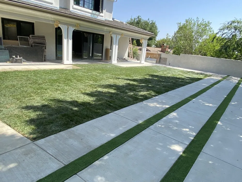 Top-rated lawn care service for residential properties in Azusa, CA by Los Rios Landscaping