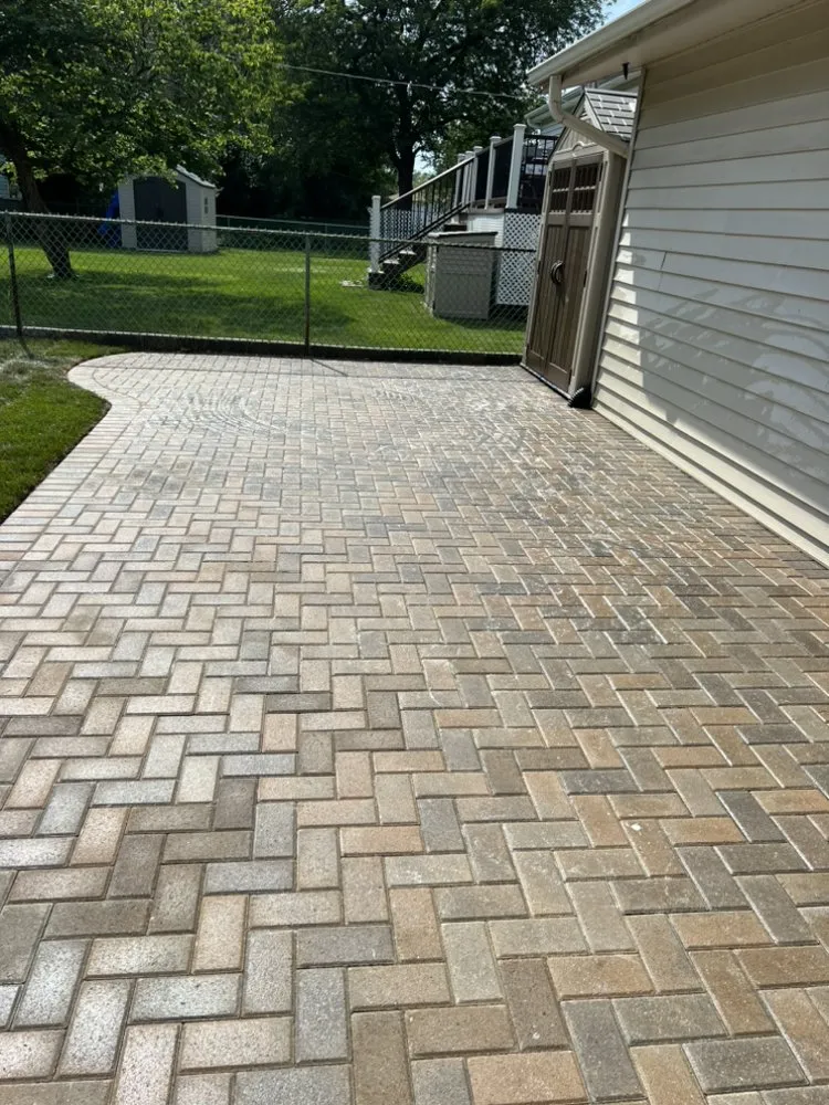 Trusted outdoor landscaping for year-round maintenance in Romeoville, IL by Los Tarasco Complete Lawn Services