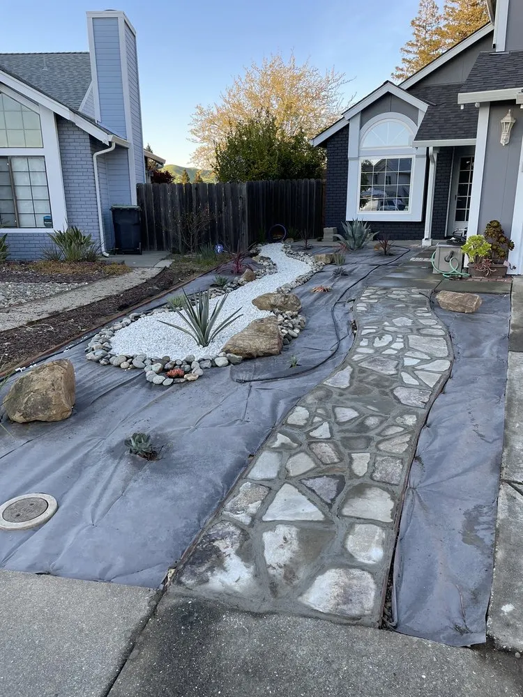 Affordable garden landscaping in Vacaville, CA - Los Tules Landscaping