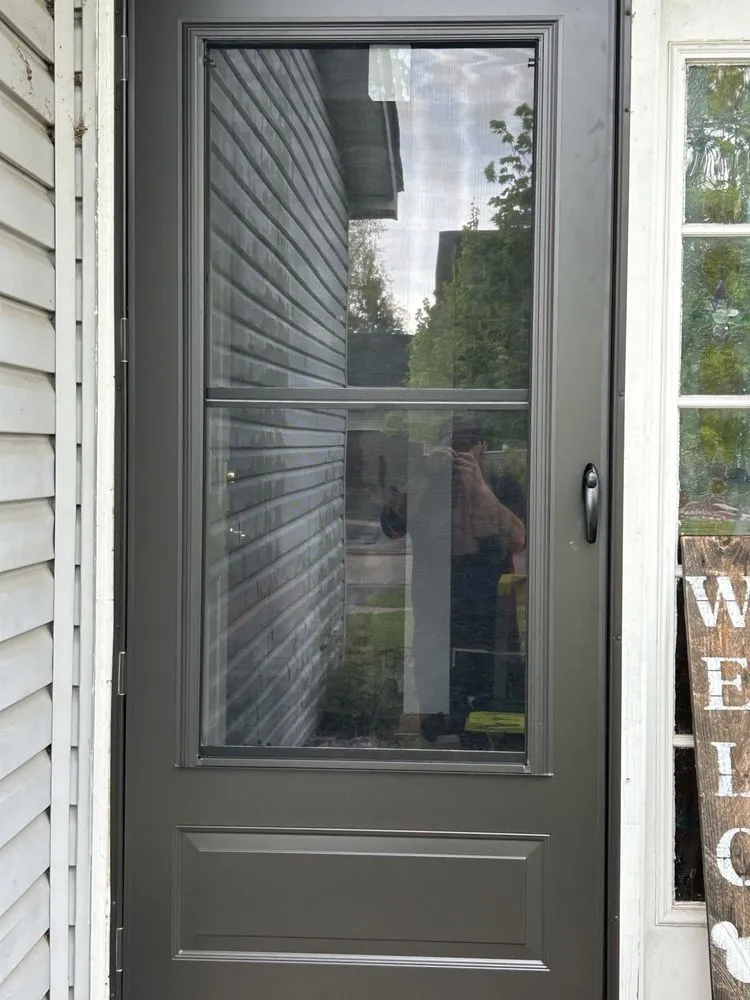 Local yard cleanup service in Aurora, IL by Losacco’s Handyman Services