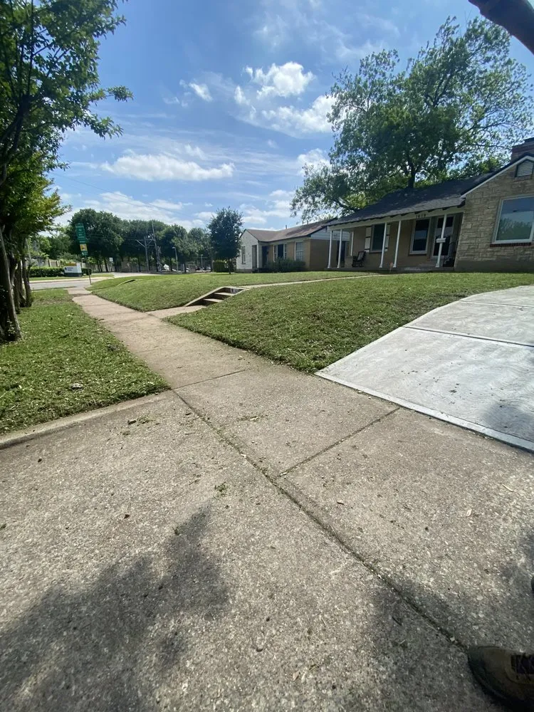 Expert outdoor landscaping in Dallas, TX - LosFlaccosLS