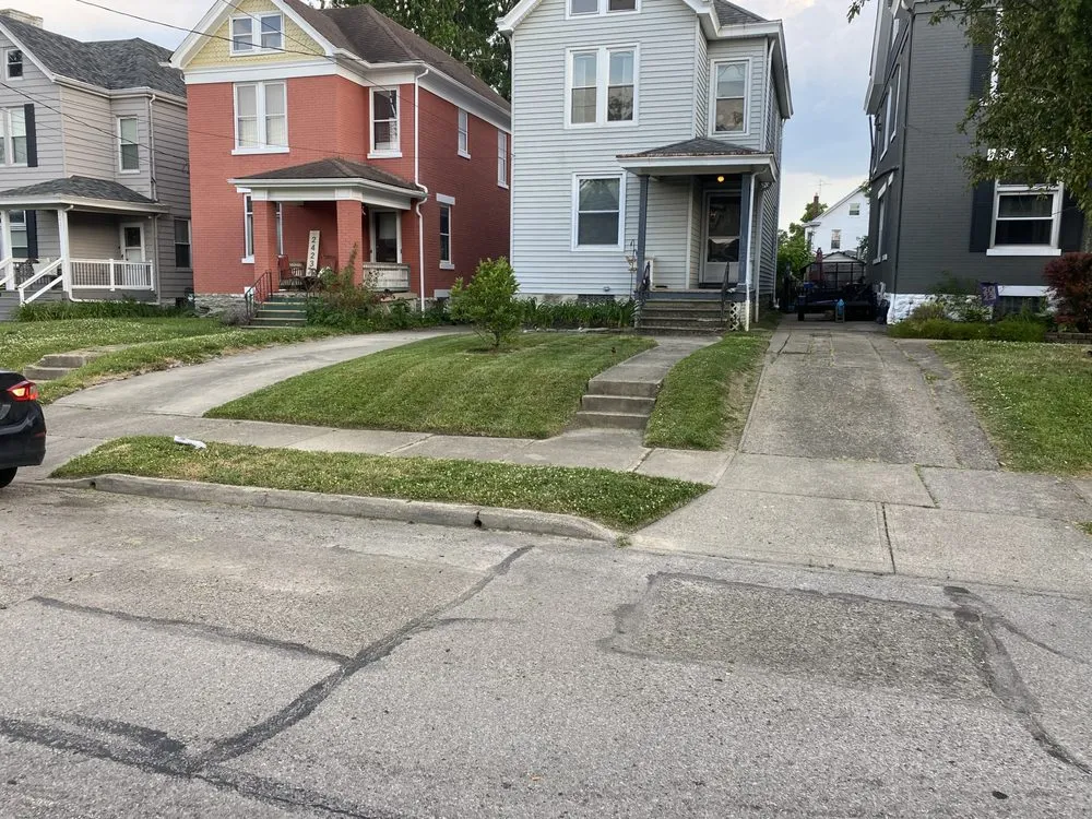 Top-rated yard maintenance for homes in Cincinnati, OH by Loso’s Landscaping & Home Improvement