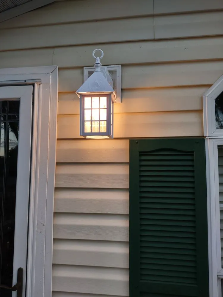 Custom lawn mowing service in Belleview, FL - Lost N Found Things