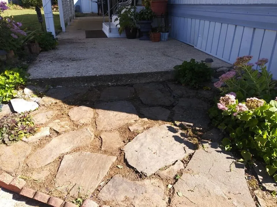 Custom yard maintenance in Jackson Township, NJ by Lost Woods Land Servicing