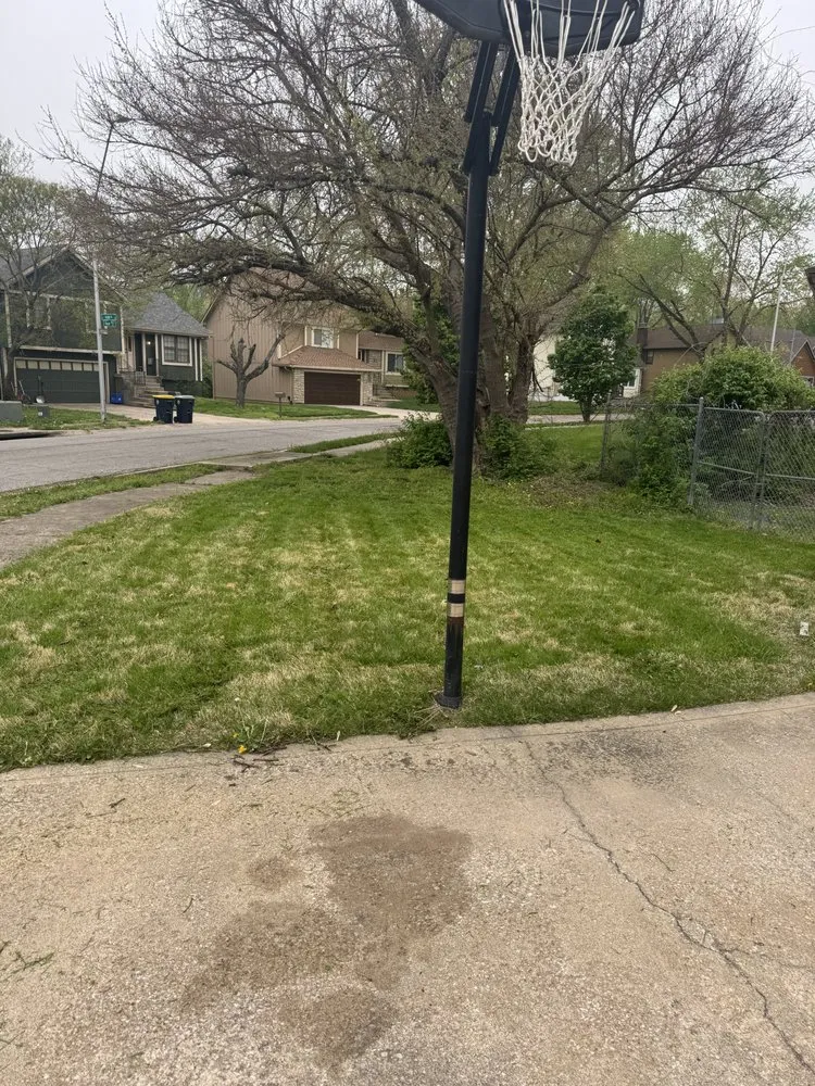 Reliable residential landscaping for beautiful yards across Kansas City, MO - Lottas Lawn Service