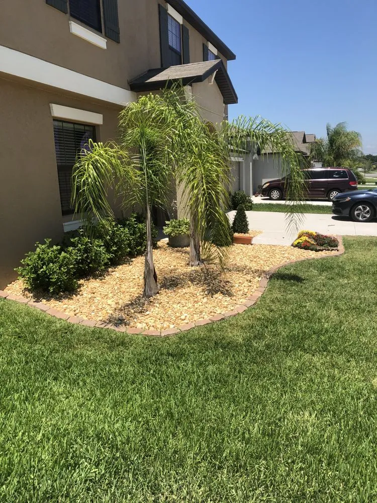 Top-rated garden landscaping in Polk City, FL by Lotus Landscape & Irrigation