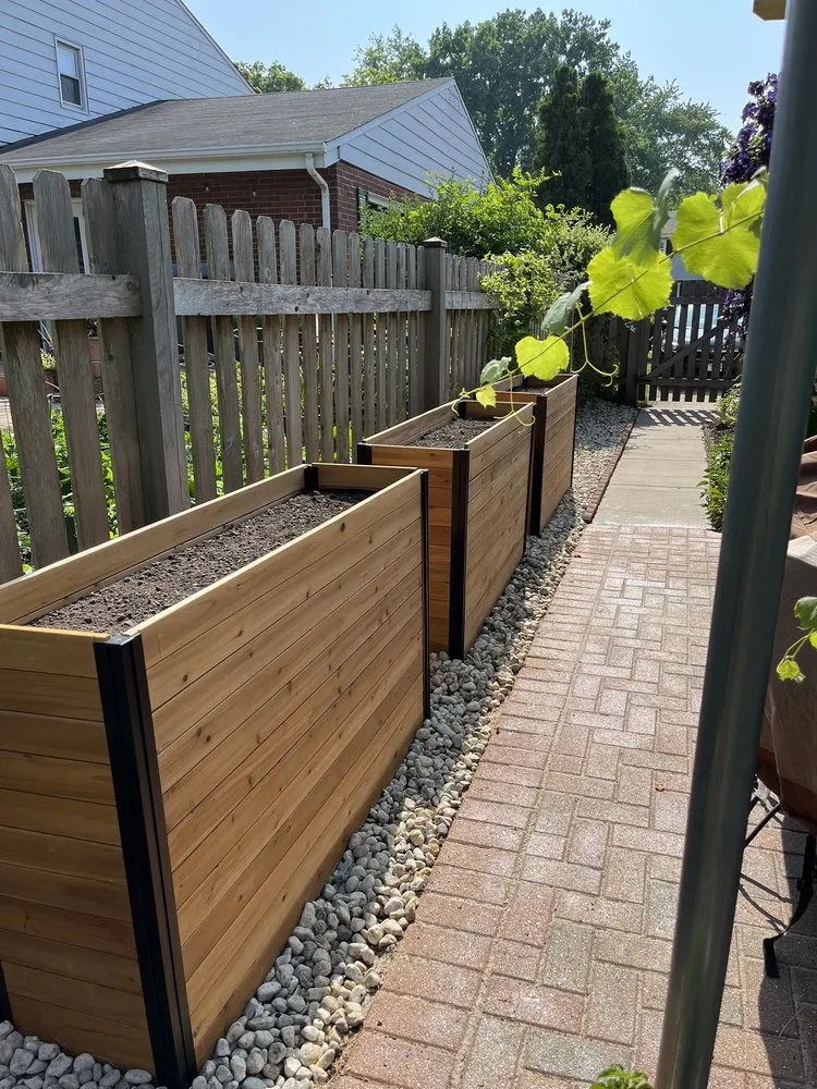 Trusted yard cleanup service in Arlington Heights, IL - Lotus Landscaping & Tree Service