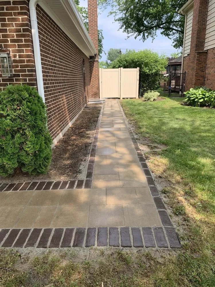Custom landscaping services in Arlington Heights, IL - Lotus Landscaping & Tree Service