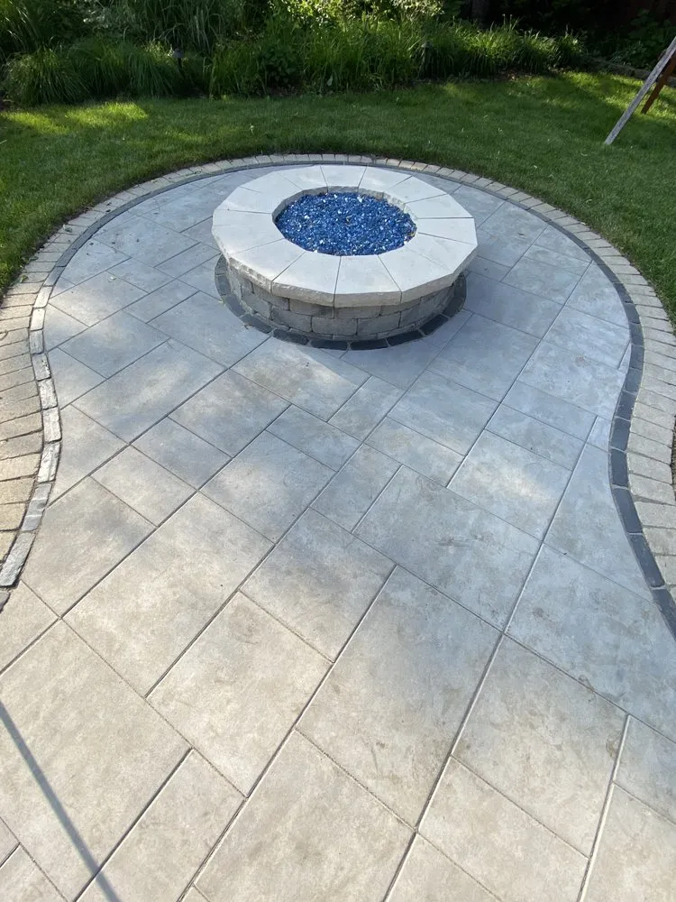 Custom lawn care service near you across Arlington Heights, IL - Lotus Landscaping & Tree Service