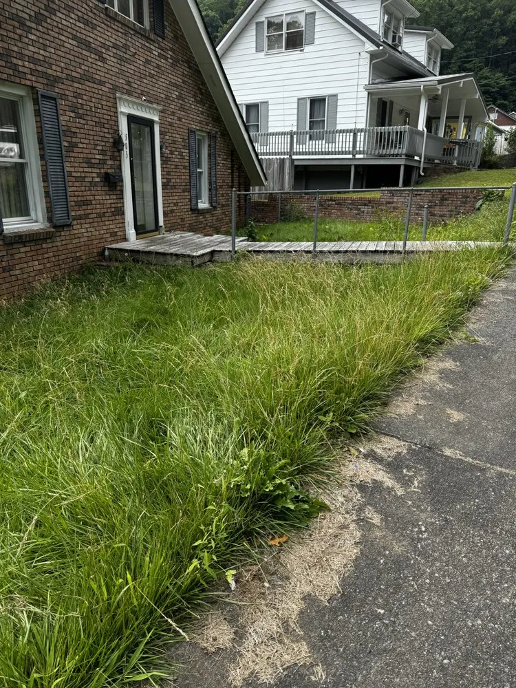 Trusted garden landscaping with custom design in Castlewood, VA by Lotus Landscaping and Lawn Care