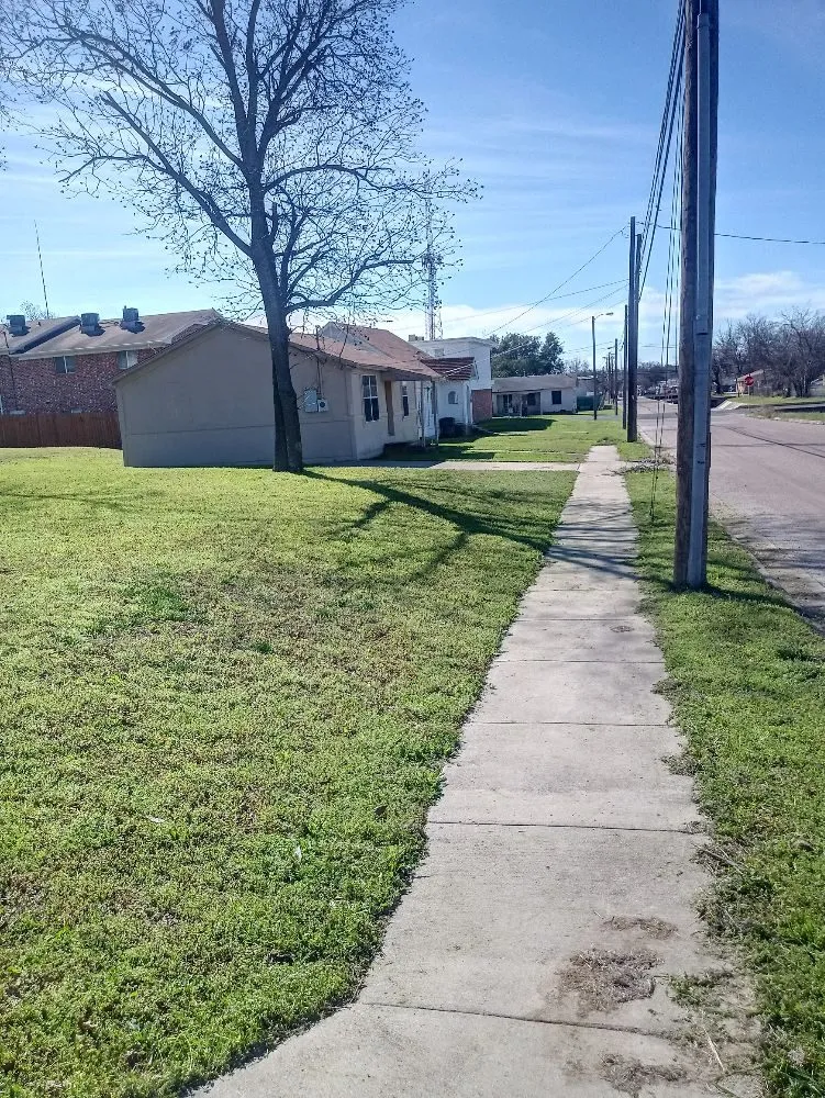 Expert outdoor landscaping experts serving Killeen, TX - Lotus12 Contracting