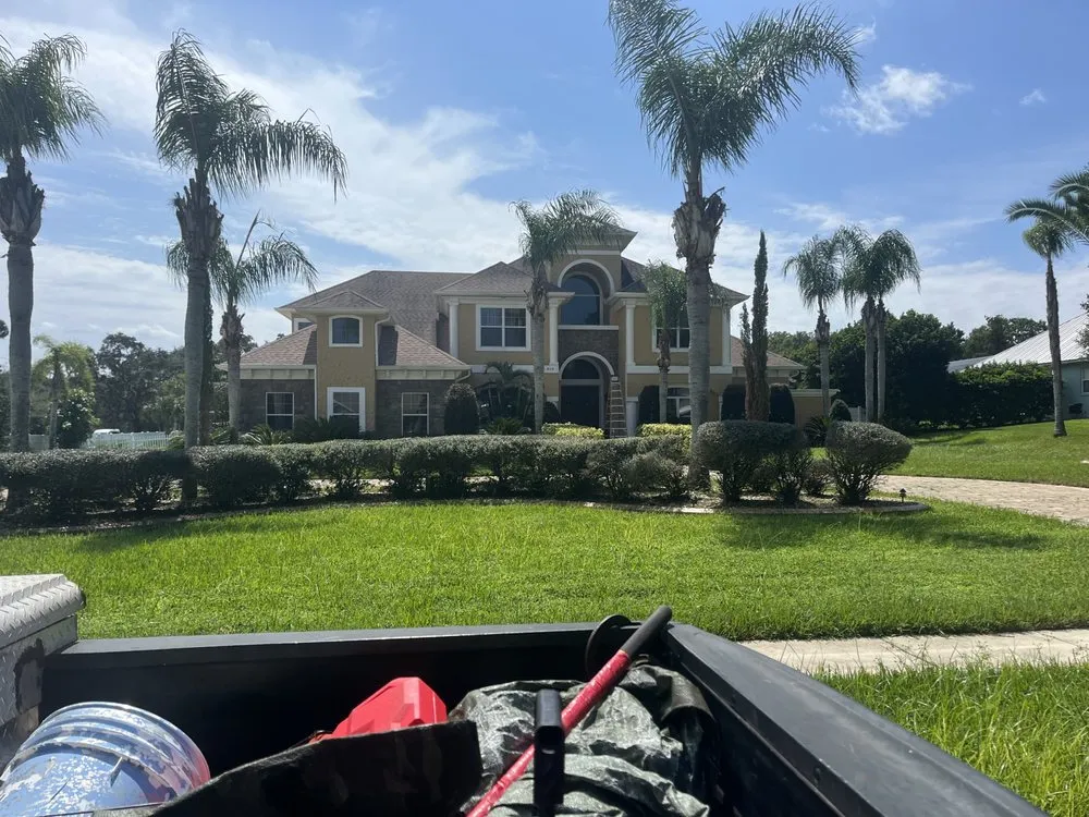 Professional lawn care service in Daytona Beach, FL - Loucain Lawn Care
