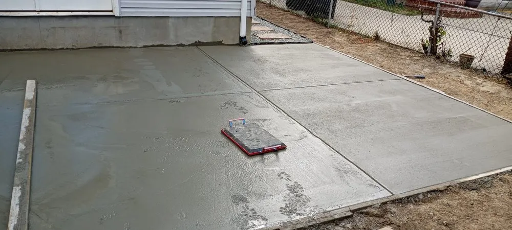 Professional garden landscaping experts serving Leesburg, VA - Loudoun Mowing and Loader