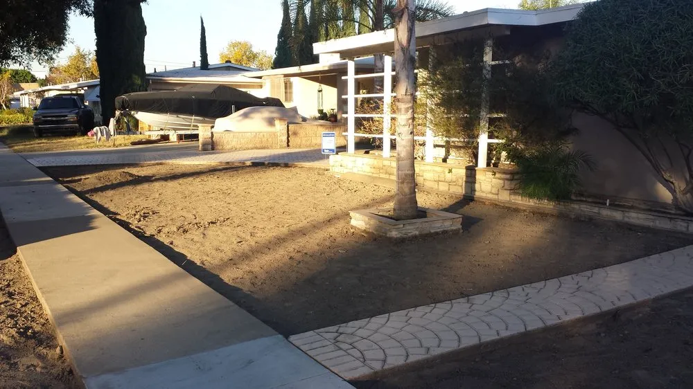 Trusted lawn mowing service experts serving Long Beach, CA - Louie's Gardening & Landscape