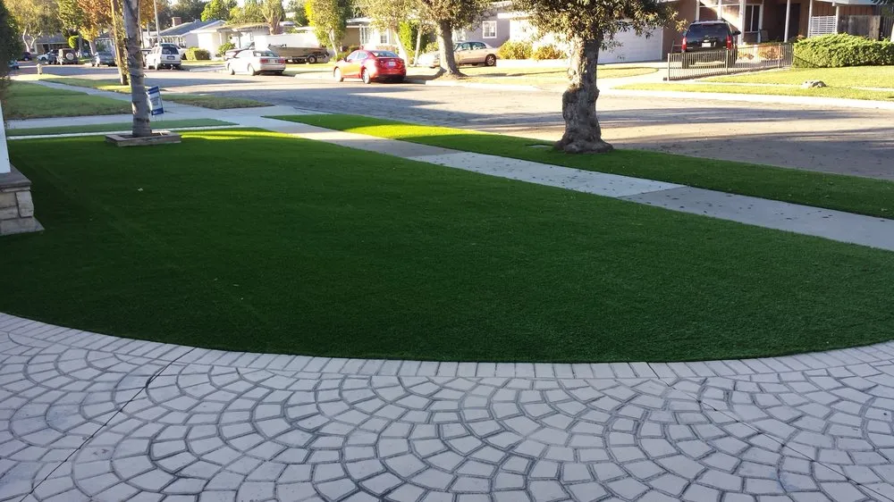 Trusted lawn mowing service in Long Beach, CA by Louie's Gardening & Landscape