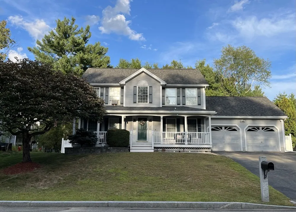 Reliable landscape design for homes across Nashua, NH - Louie’s Lawncare LLC