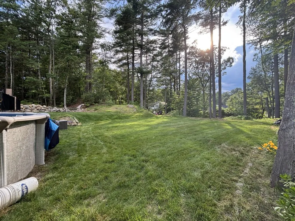 Affordable residential landscaping experts serving Nashua, NH - Louie’s Lawncare LLC