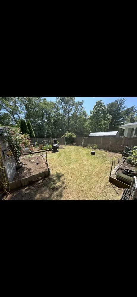 Trusted garden landscaping in Nashua, NH - Louie’s Lawncare LLC