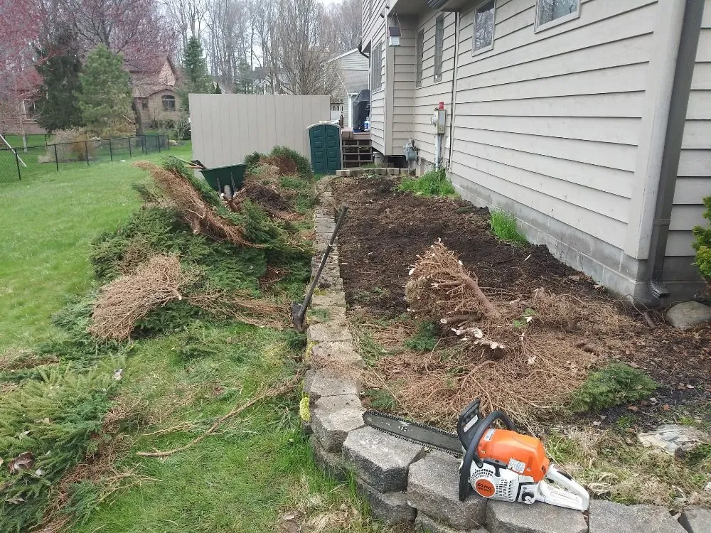 Custom lawn mowing service in Rochester, NY by Louis Lawn Care & Snow Plow