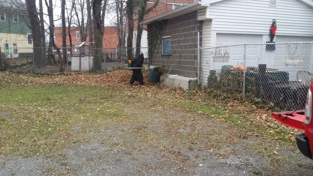 Top-rated lawn mowing service experts serving Rochester, NY - Louis Lawn Care & Snow Plow