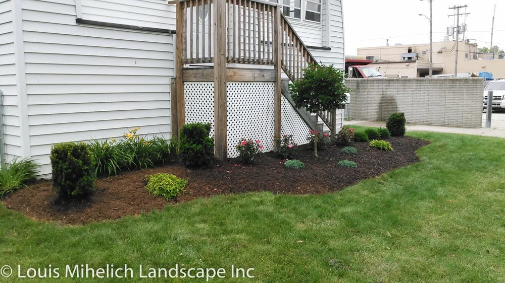 Reliable landscape installation in Macomb county, MI - Louis Mihelich Landscape