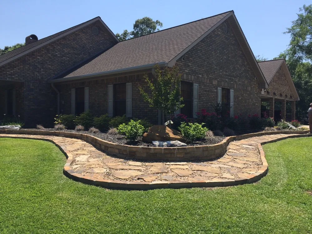Expert landscaping services in Shreveport, LA - Louisiana Lawn & Sod