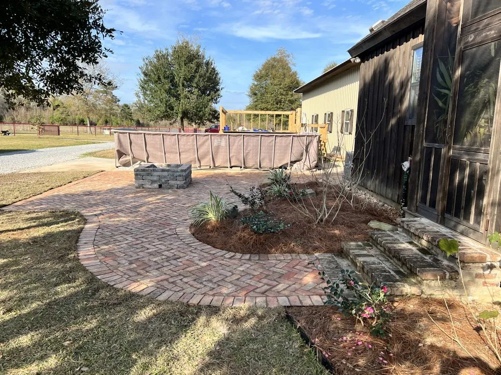 Local lawn mowing service in Forest Hill, LA - Louisiana Roots Landscape