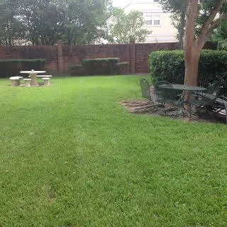 Professional outdoor landscaping experts serving New Orleans, LA - Louisianas Own Landscaping Company