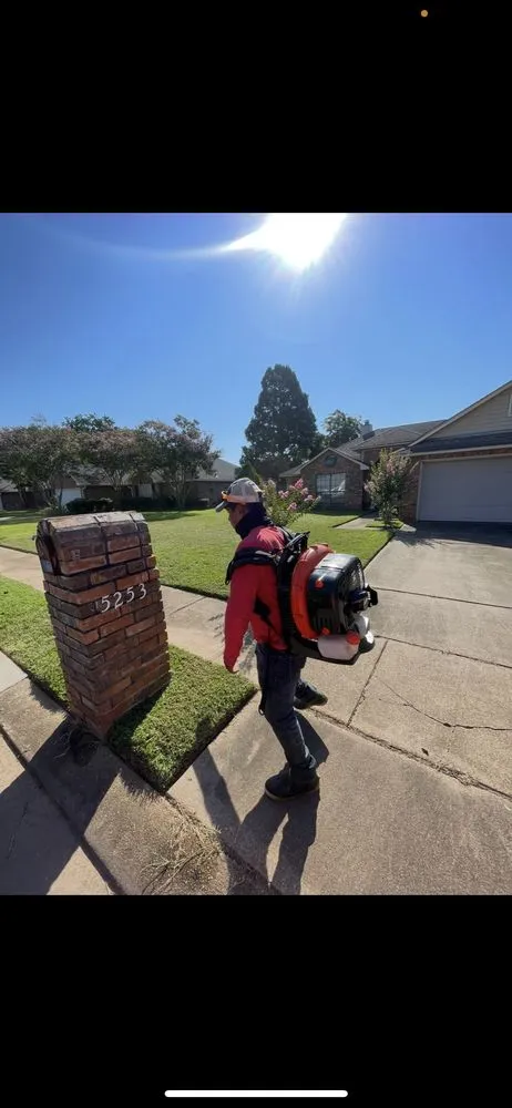 Local yard maintenance for year-round maintenance in Forest Hill, LA by Louiss Lawn & Landscape
