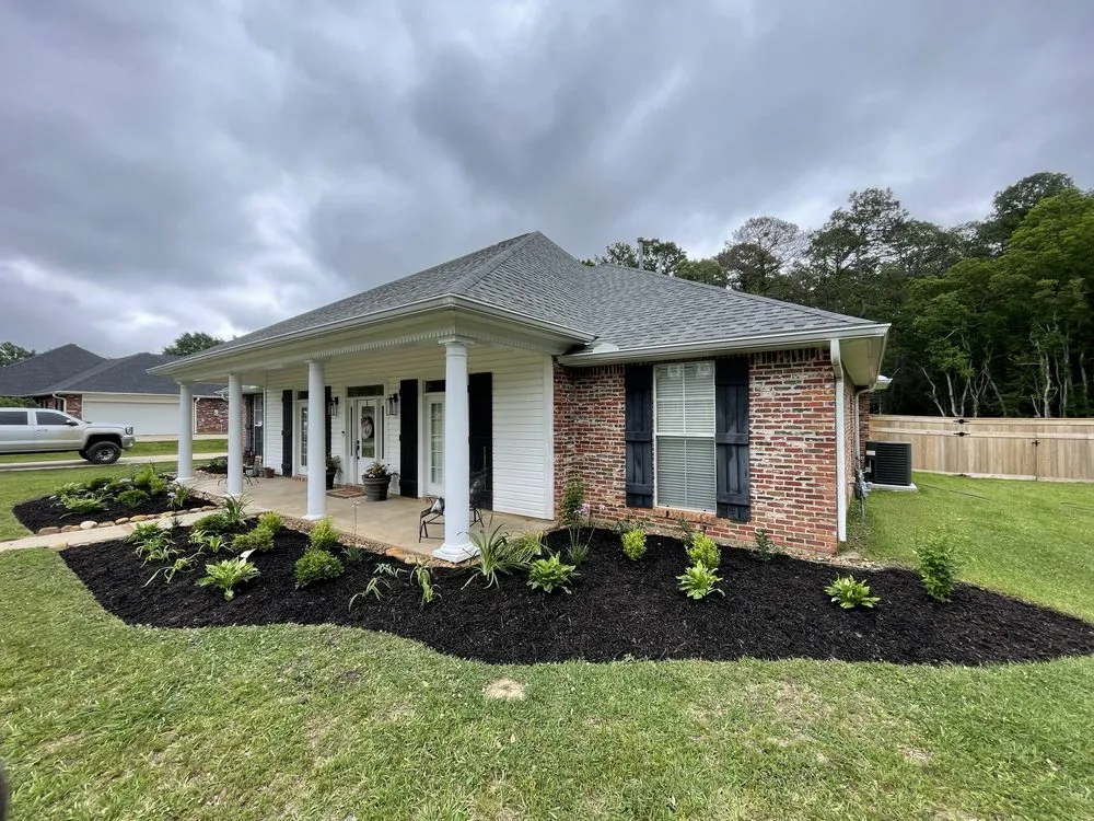 Expert landscaping services experts serving Forest Hill, LA - Louiss Lawn & Landscape