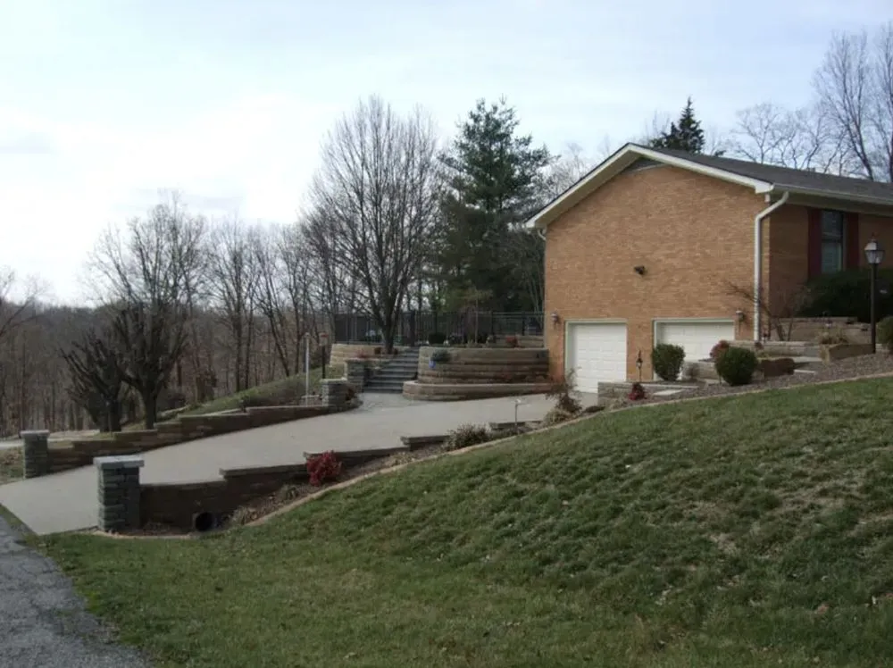 Professional landscape installation in Fisherville, KY - Louisville Hardscapes