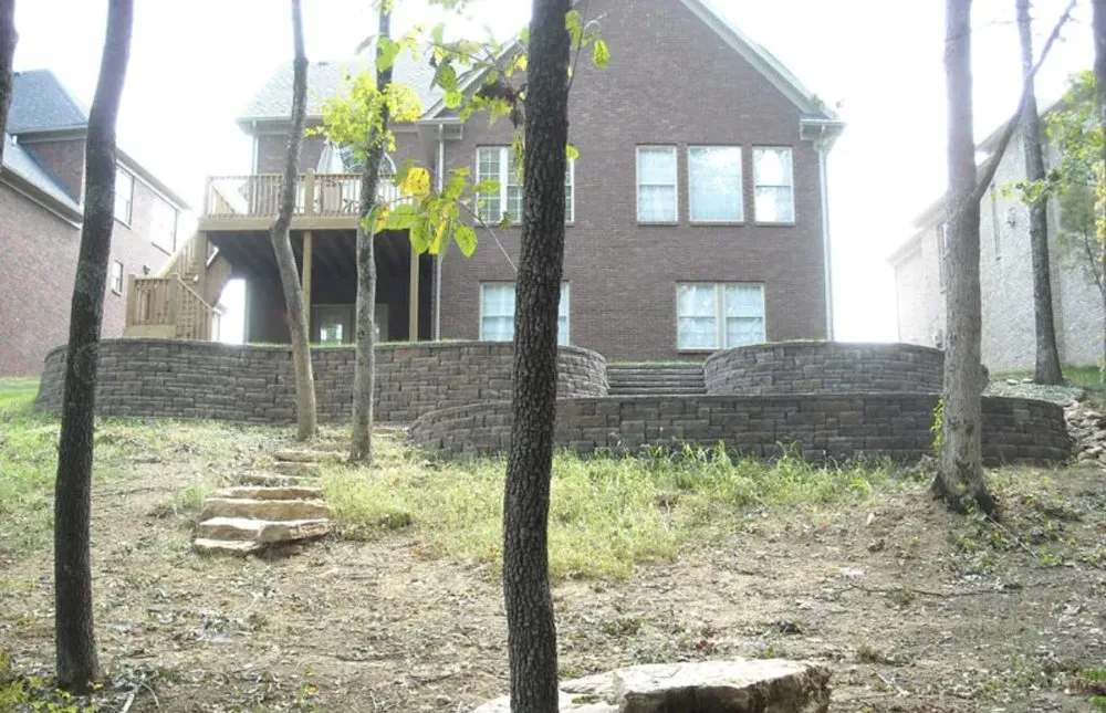 Local residential landscaping experts serving Fisherville, KY - Louisville Hardscapes