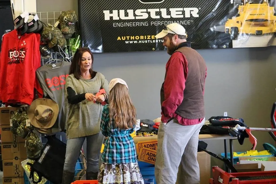 Custom residential landscaping for year-round maintenance in Louisville, KY by Louisville Outdoor Turf Products