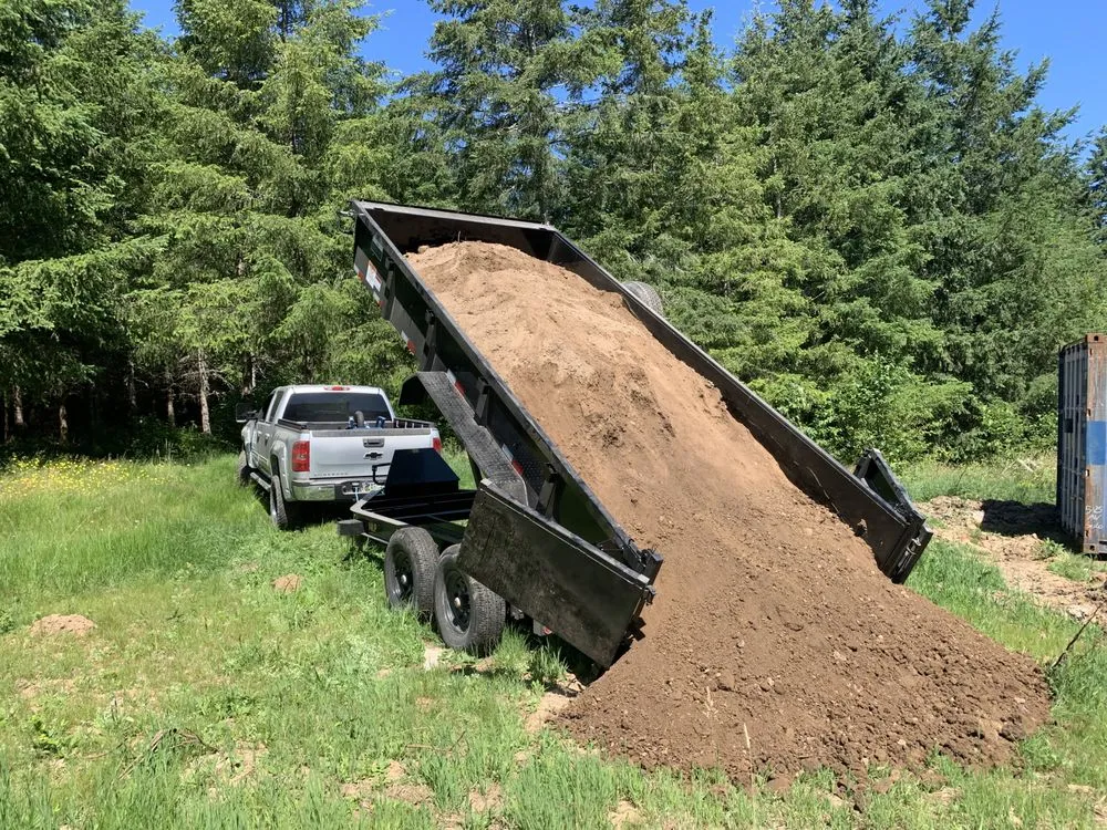 Professional residential landscaping in Hillsboro, OR by Louris Contracting