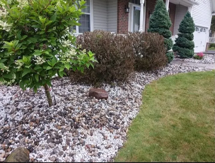 Custom landscaping services experts serving Warners, NY - Lous Landscaping