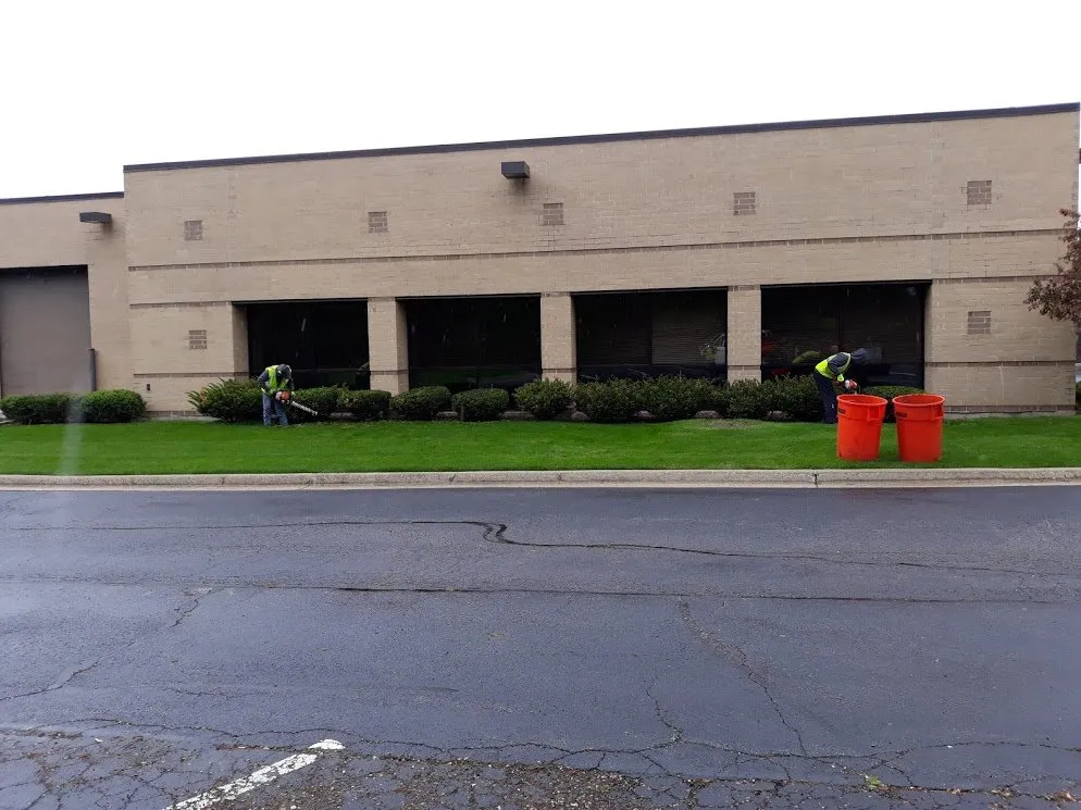 Expert garden landscaping in Lisle, IL by Lou's Lawn Care