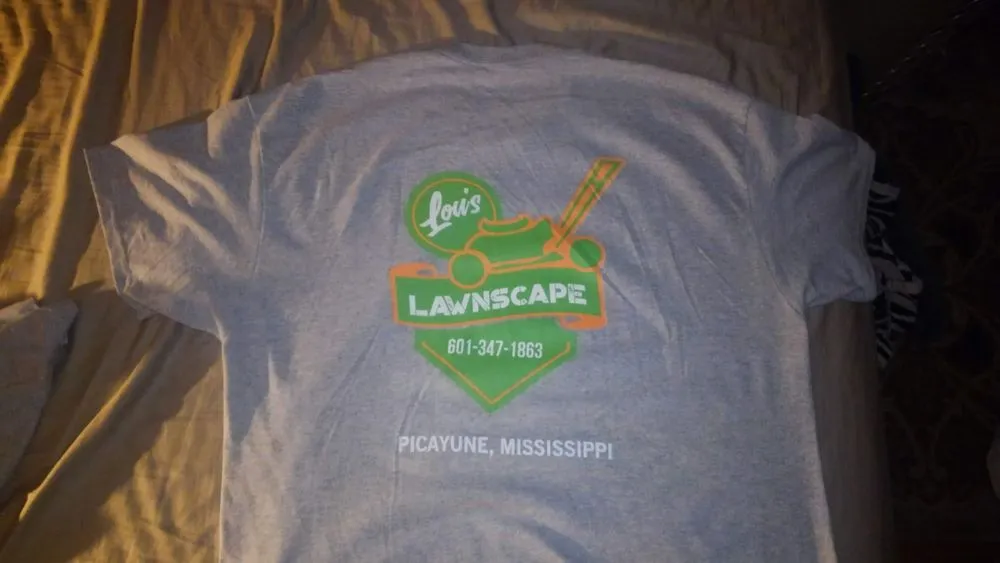 Professional residential landscaping in Picayune, MS by Lou's Lawnscape