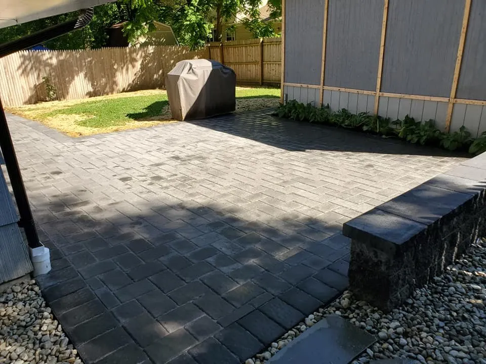Affordable residential landscaping experts serving Cliffwood, NJ - Lou's Property Maintenance
