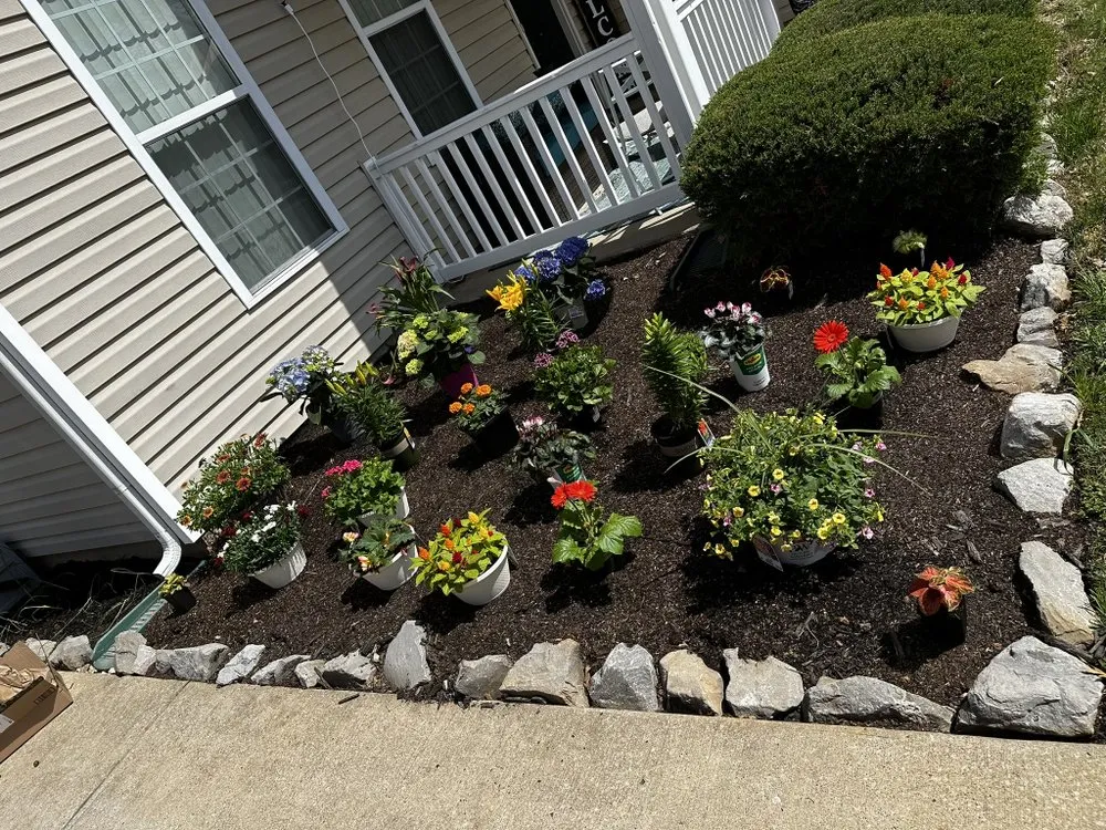 Affordable lawn care service for homes across Fort Campbell, KY - Love Thy Neighbor
