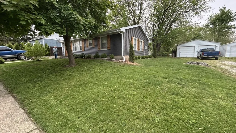 Trusted residential landscaping experts serving Murrayville, IL - Lovekamp Lawn Services