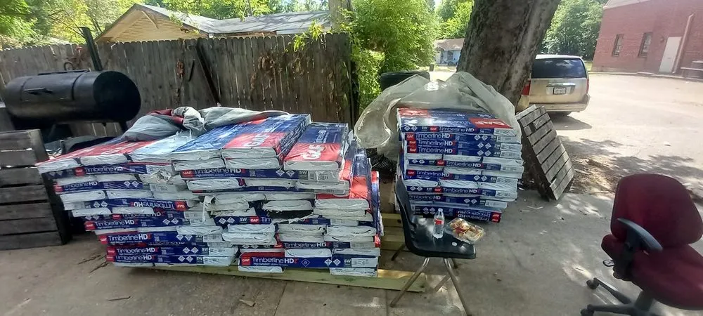 Affordable yard maintenance in Lindale, TX by Lovelace Lawn Firm