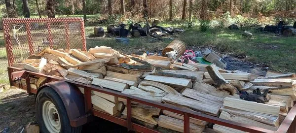 Lovelace Lawn Firm Logo