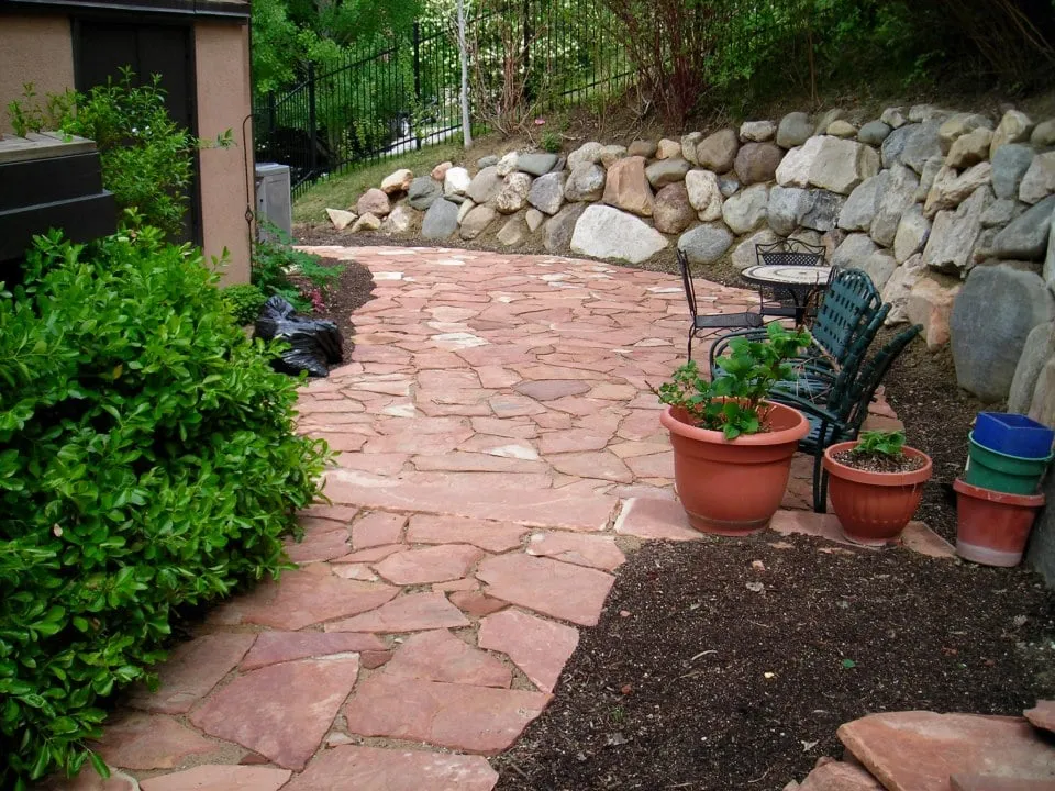 Expert yard cleanup service for beautiful yards across West Bountiful, UT - Loveland Landscape