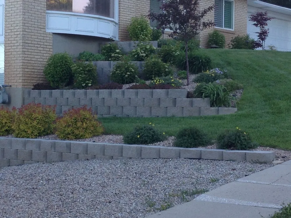 Affordable yard maintenance in West Bountiful, UT - Loveland Landscape