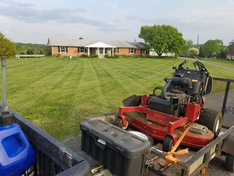 Trusted yard maintenance for residential properties across Ijamsville, MD - Loveless Landscaping