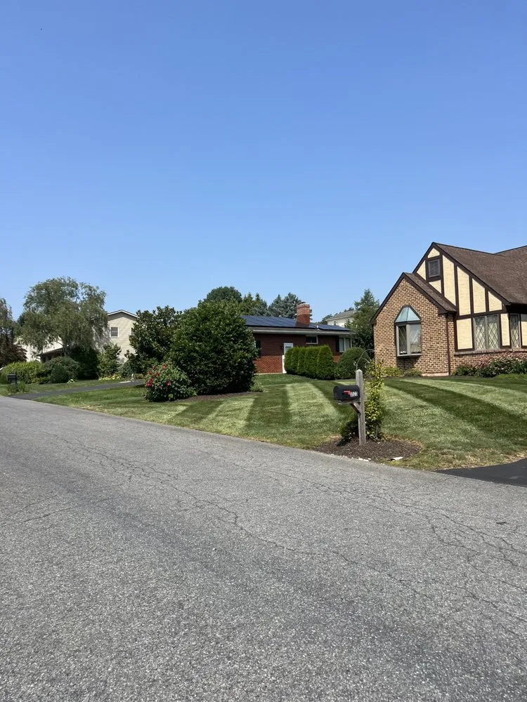 Trusted residential landscaping experts serving Bethlehem, PA - Lovells Lawn & Landscaping