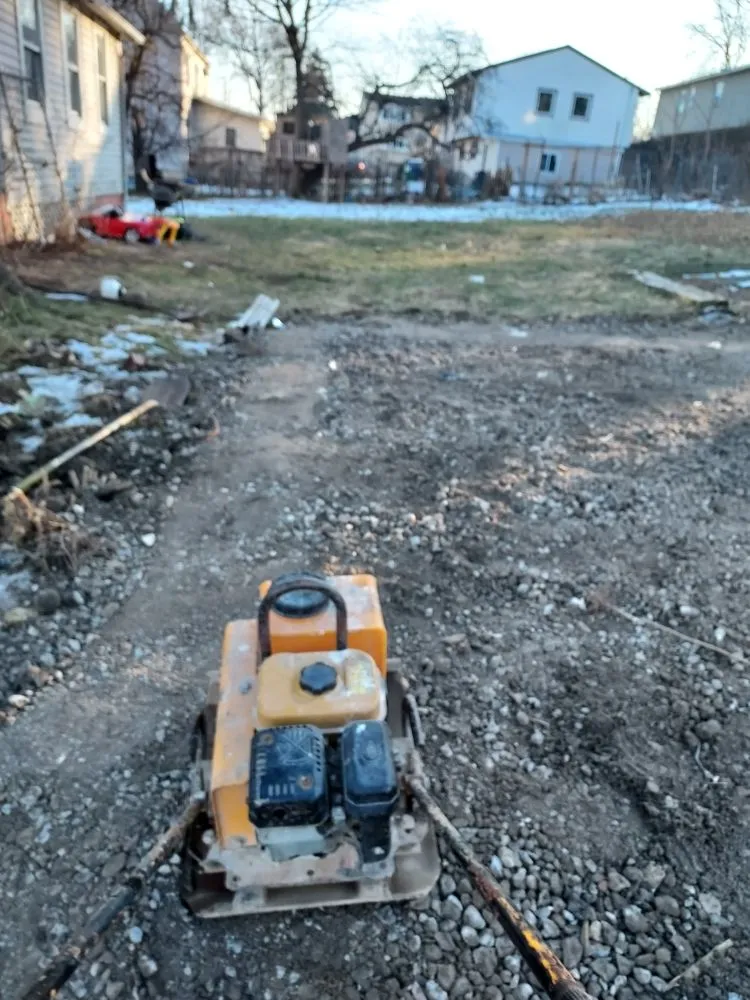 Reliable yard cleanup service experts serving Nanuet, NY - Lovelly Nature Landscaping And Construction